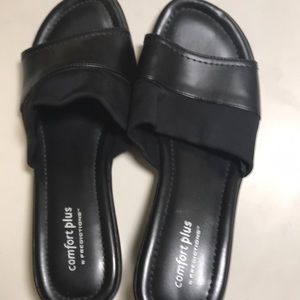 Comfort plus by predictions black slip on wedge sandals 7 1/2 wide